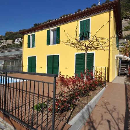 Agriturismo Ca Du Bega Arma di Taggia Eksteriør bilde